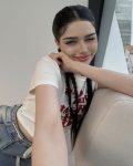 Elenora fotoğrafı önizleme