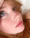 ÜNİVERSİTELİ KIZLAR fotoğrafı önizleme